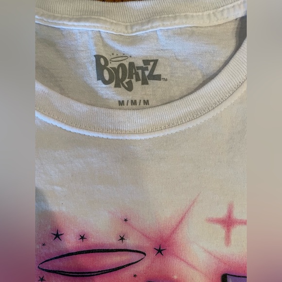 EUC BRATZ white short sleeve shirt, size medium - Picture 2 of 7